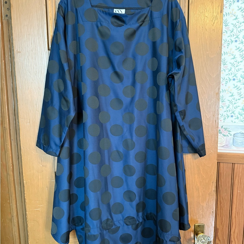 Casual Blue and Black Cowl Neck Dress with 3/4 Sleeves